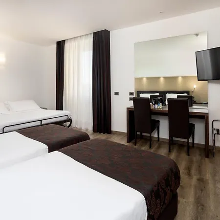 Hotel Western Biri 4*