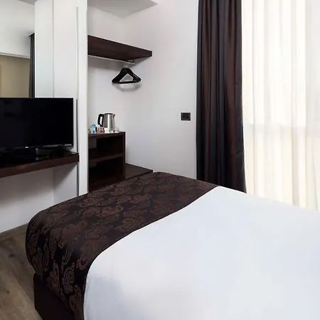 Otel Western Biri Padova