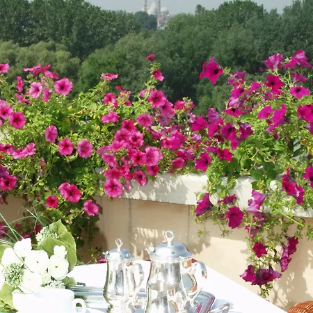 Western Biri Hotel 4*