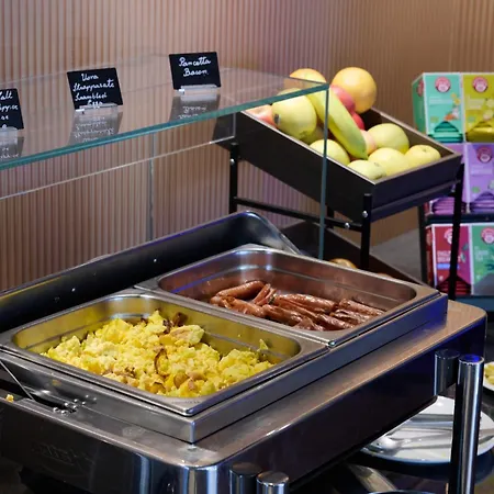 Western Biri Hotel Padwa