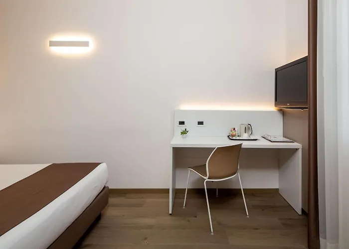 Hotel Western Biri