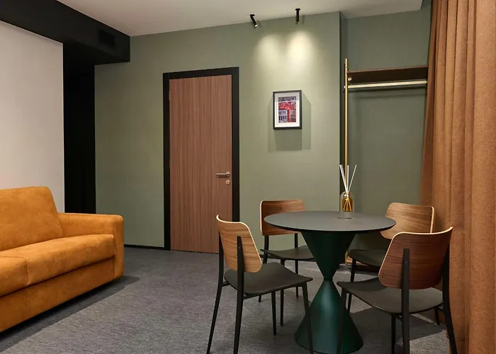 Western Biri Hotel 4*