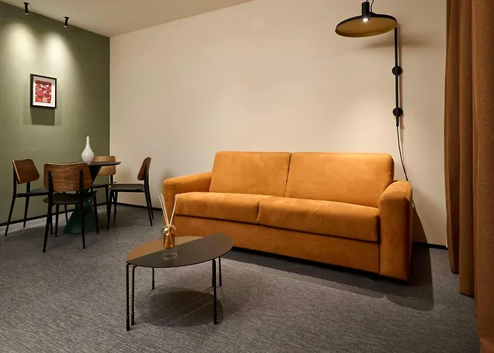 Western Biri Hotel 4*