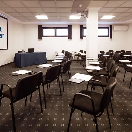 Western Biri Szálloda Padova