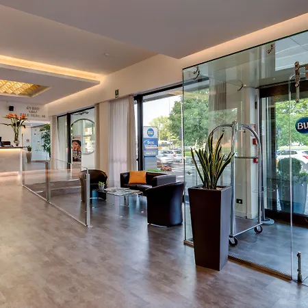 Western Biri Hotell Padua