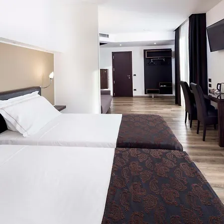 Szálloda Western Biri 4*