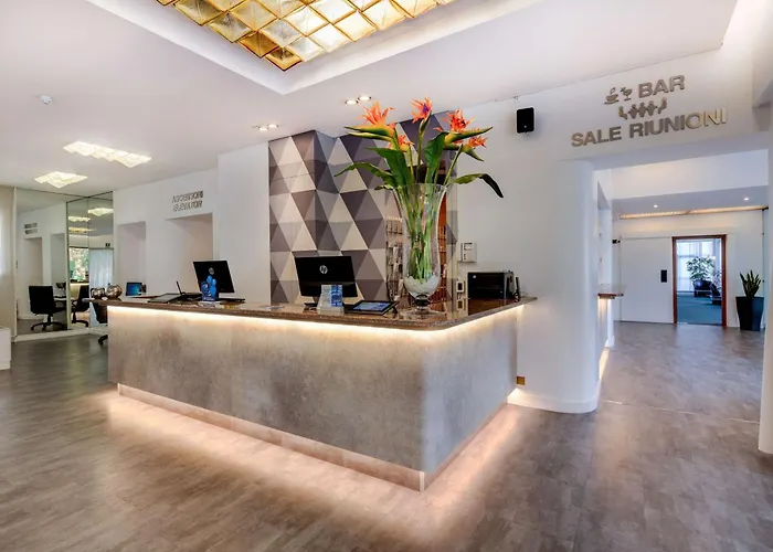 Hotel Western Biri 4*