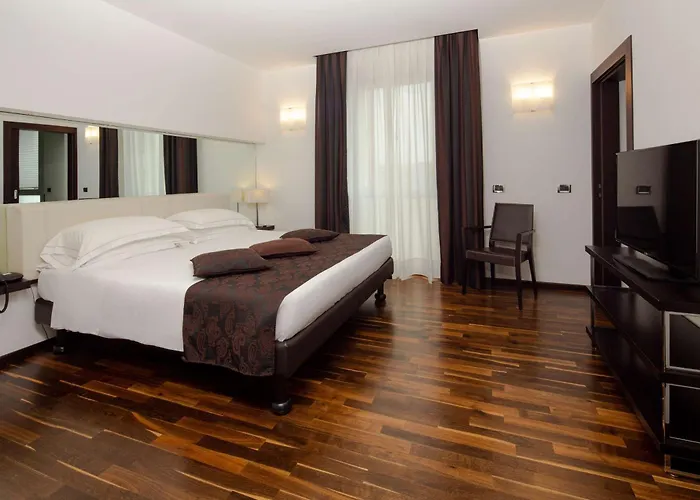 Western Biri Hotel Padoue